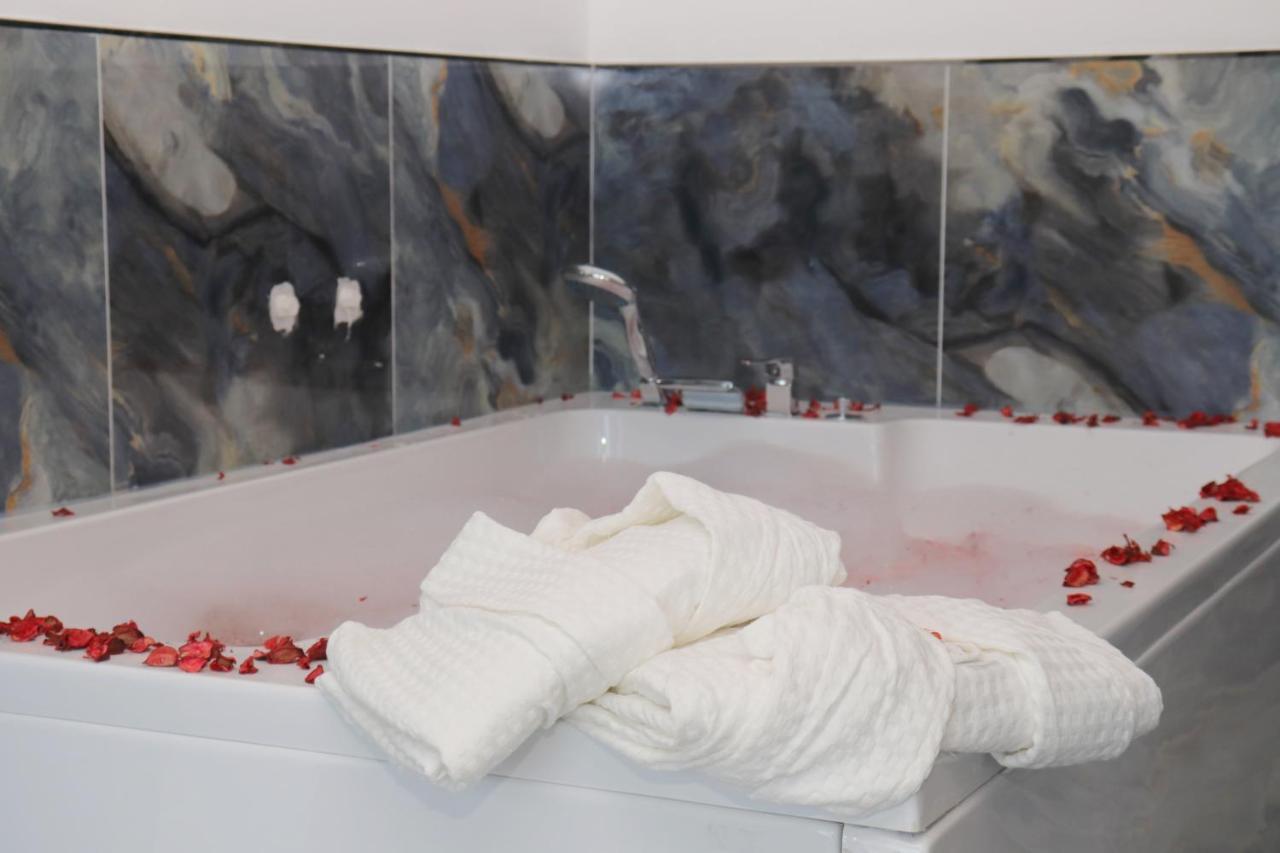 Blue Ay Boutique Hotel Atakum Екстер'єр фото